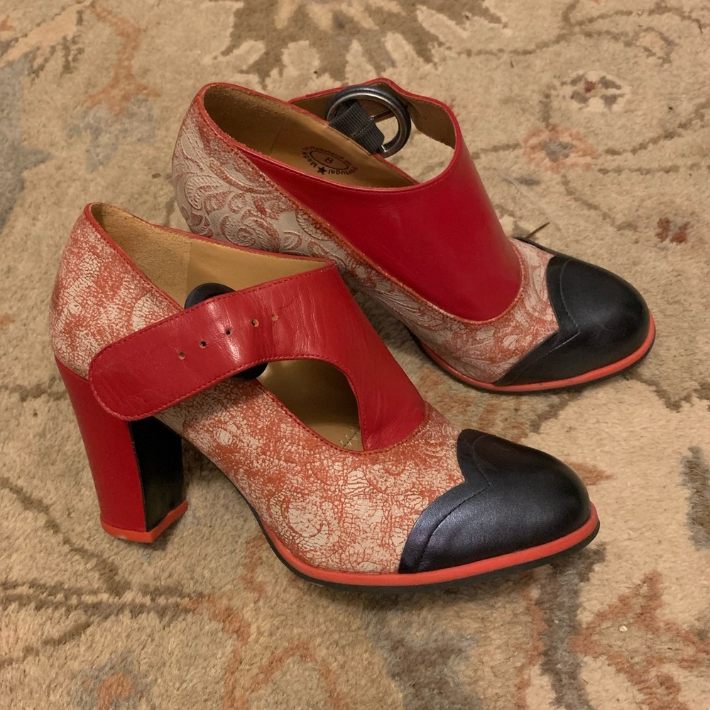 John Fluevog shoes size 8
